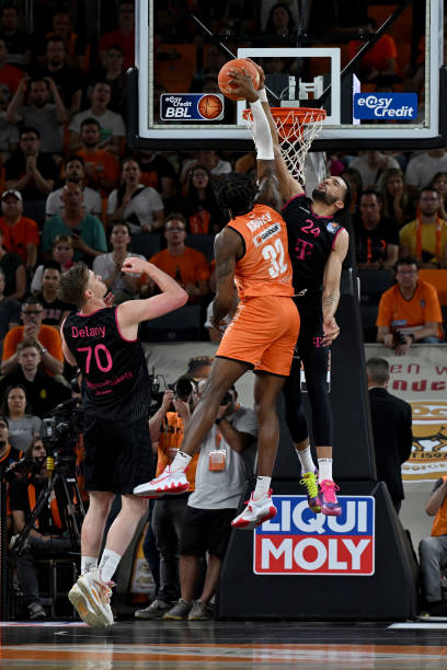 的葡萄牙巨 的葡萄牙巨