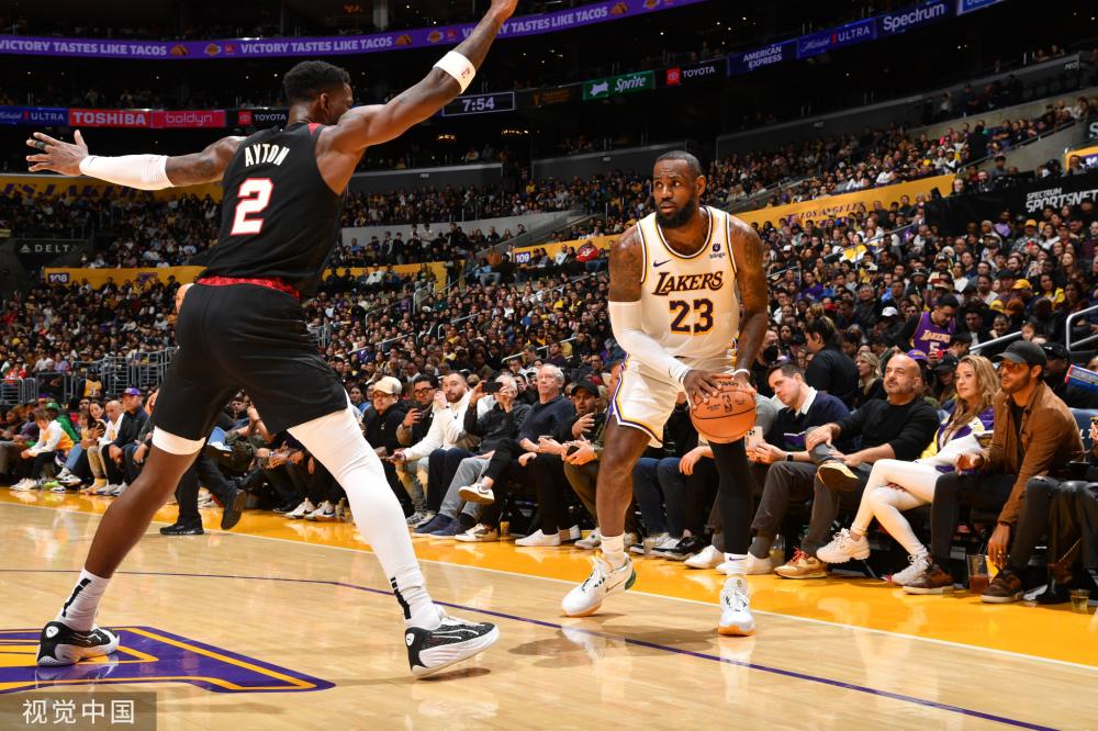 展现了其无 展现了其无